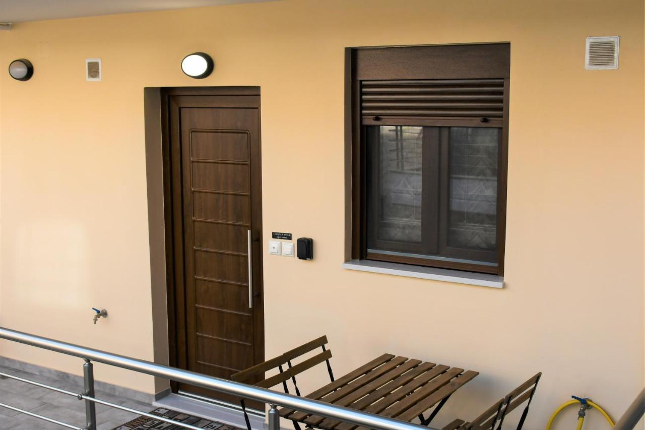 Comfy And Stylish Apt2 يانينة المظهر الخارجي الصورة