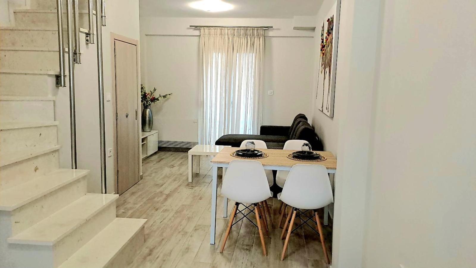 Comfy And Stylish Apt2 يانينة المظهر الخارجي الصورة